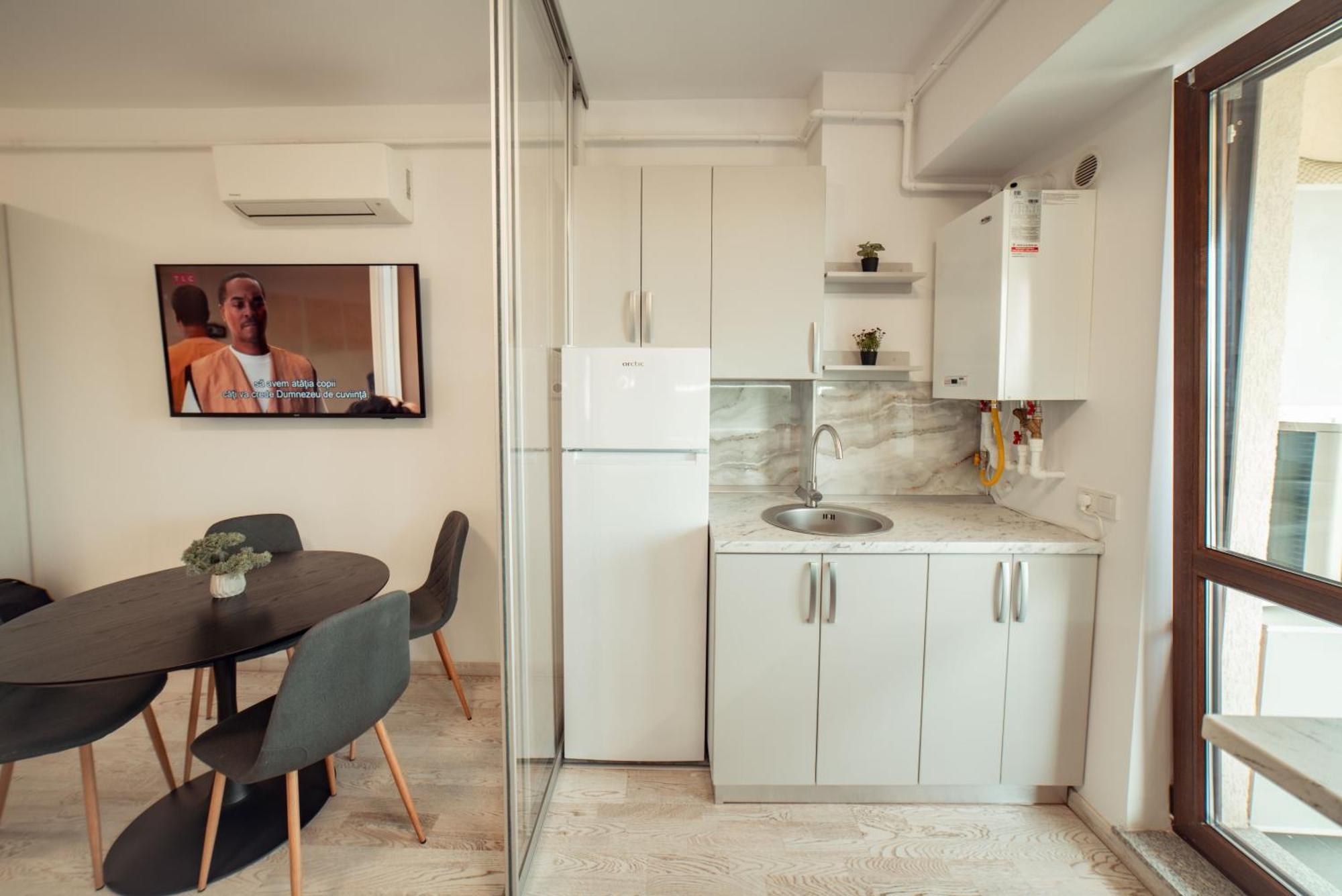 Cozy Aparthotel - Ultracentral Luxury Apartments Iasi Exterior foto