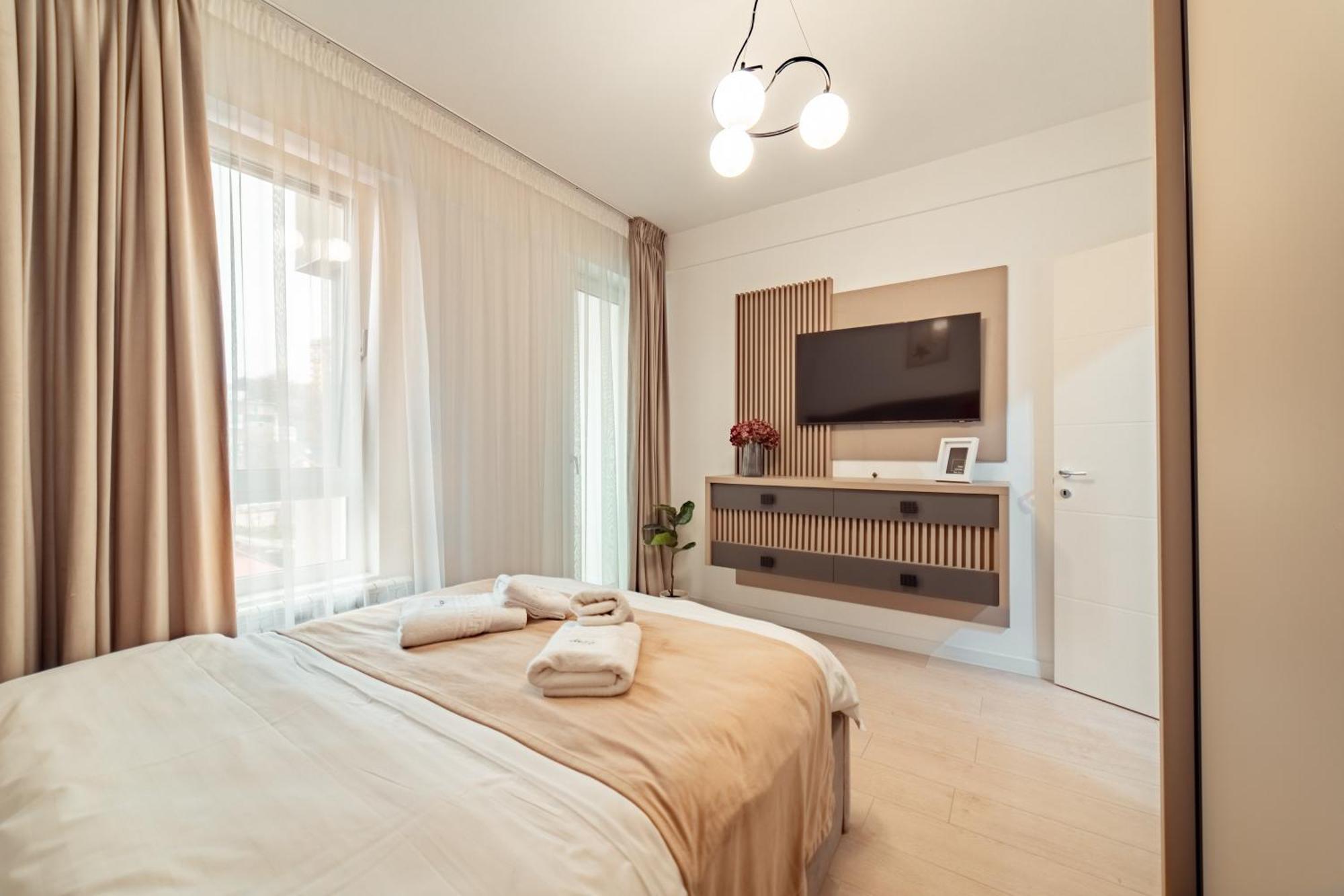 Cozy Aparthotel - Ultracentral Luxury Apartments Iasi Exterior foto