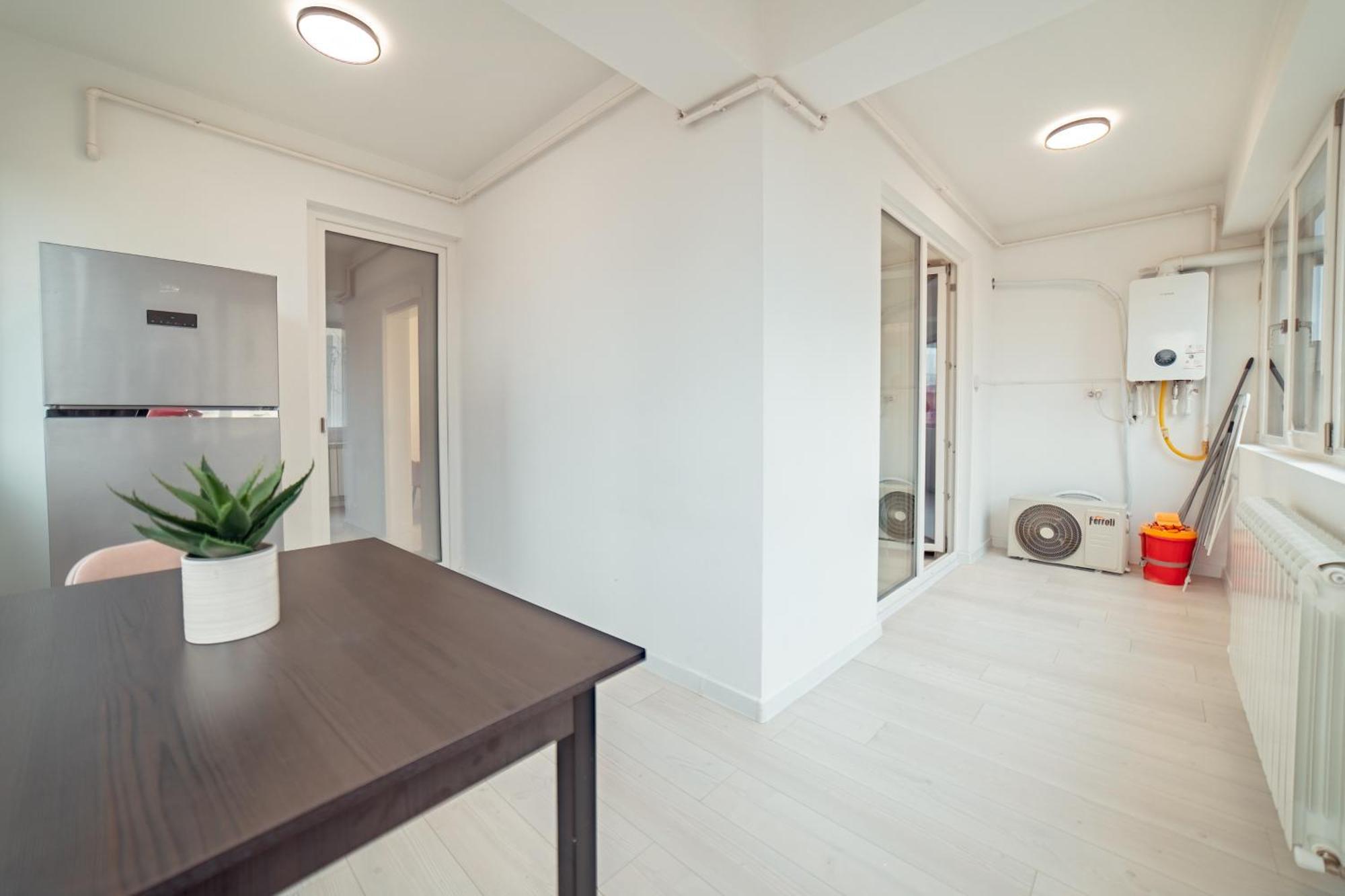 Cozy Aparthotel - Ultracentral Luxury Apartments Iasi Exterior foto